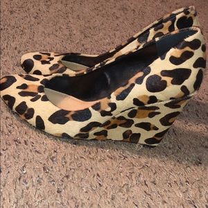 Jessica Simpson heels